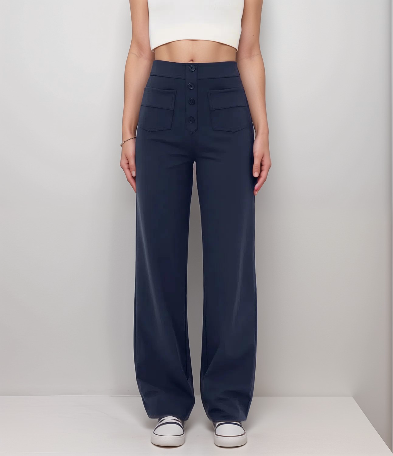 High-waisted elastic pants