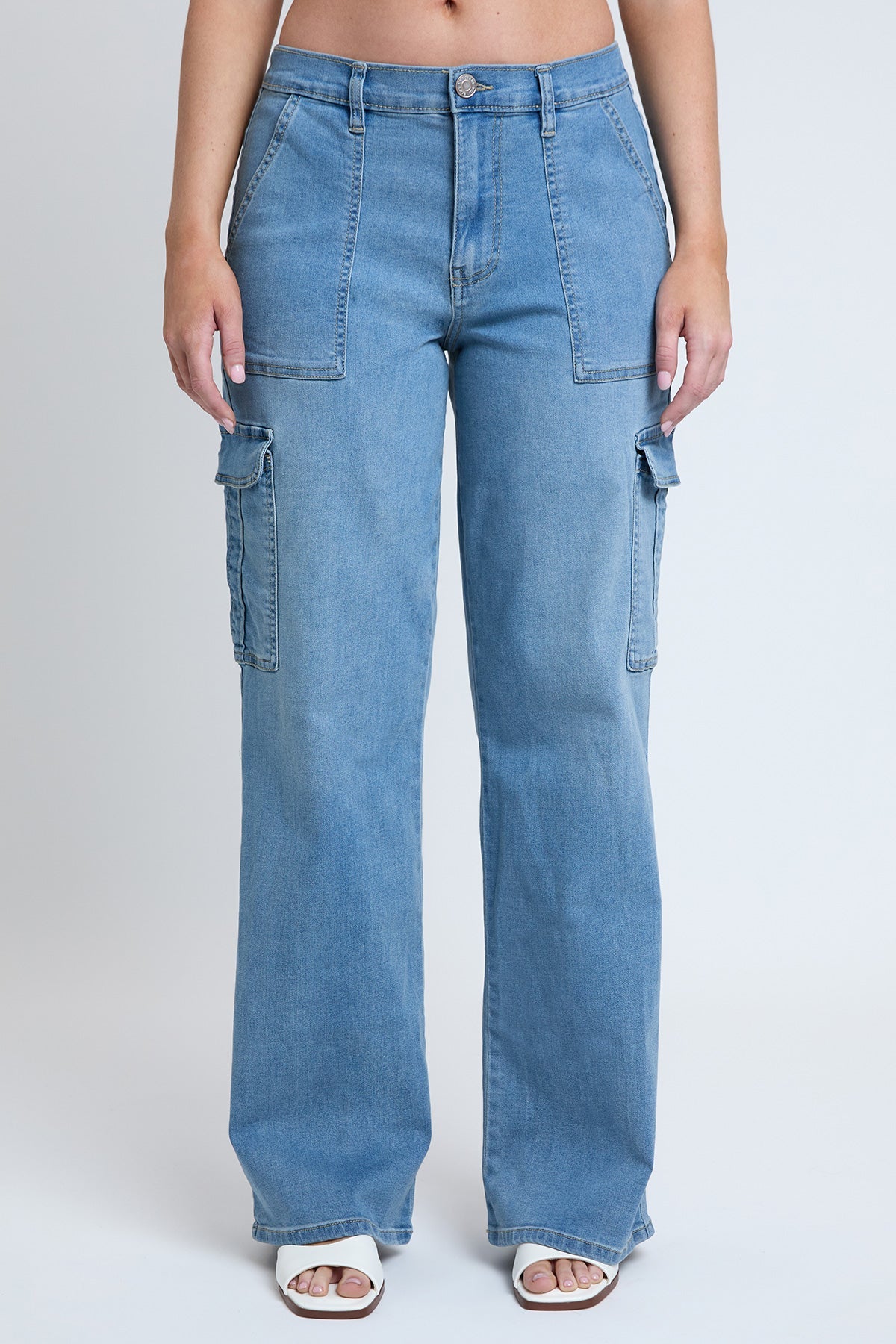 Elastic Waist Straight Leg Cargo Jeans