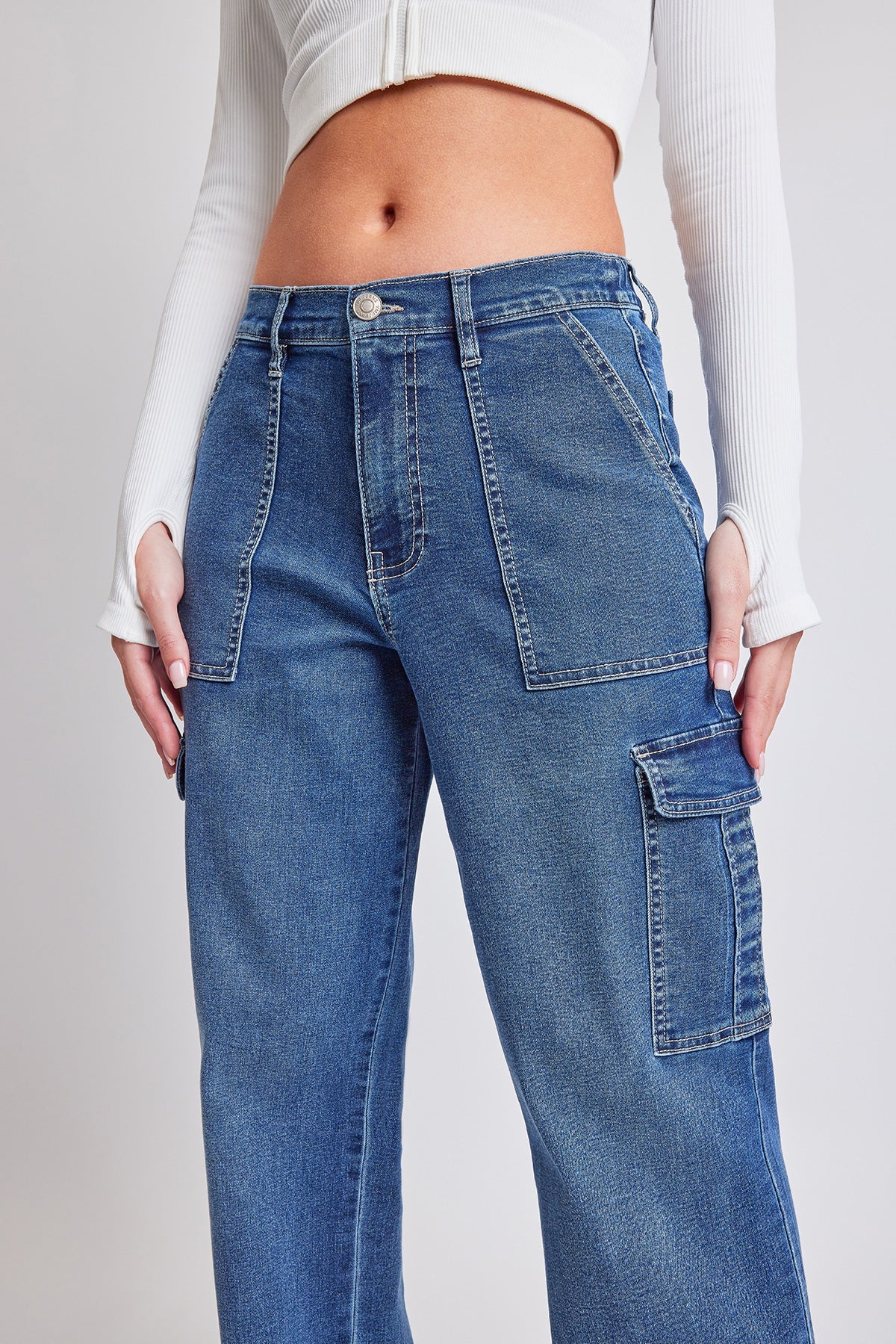 Elastic Waist Straight Leg Cargo Jeans