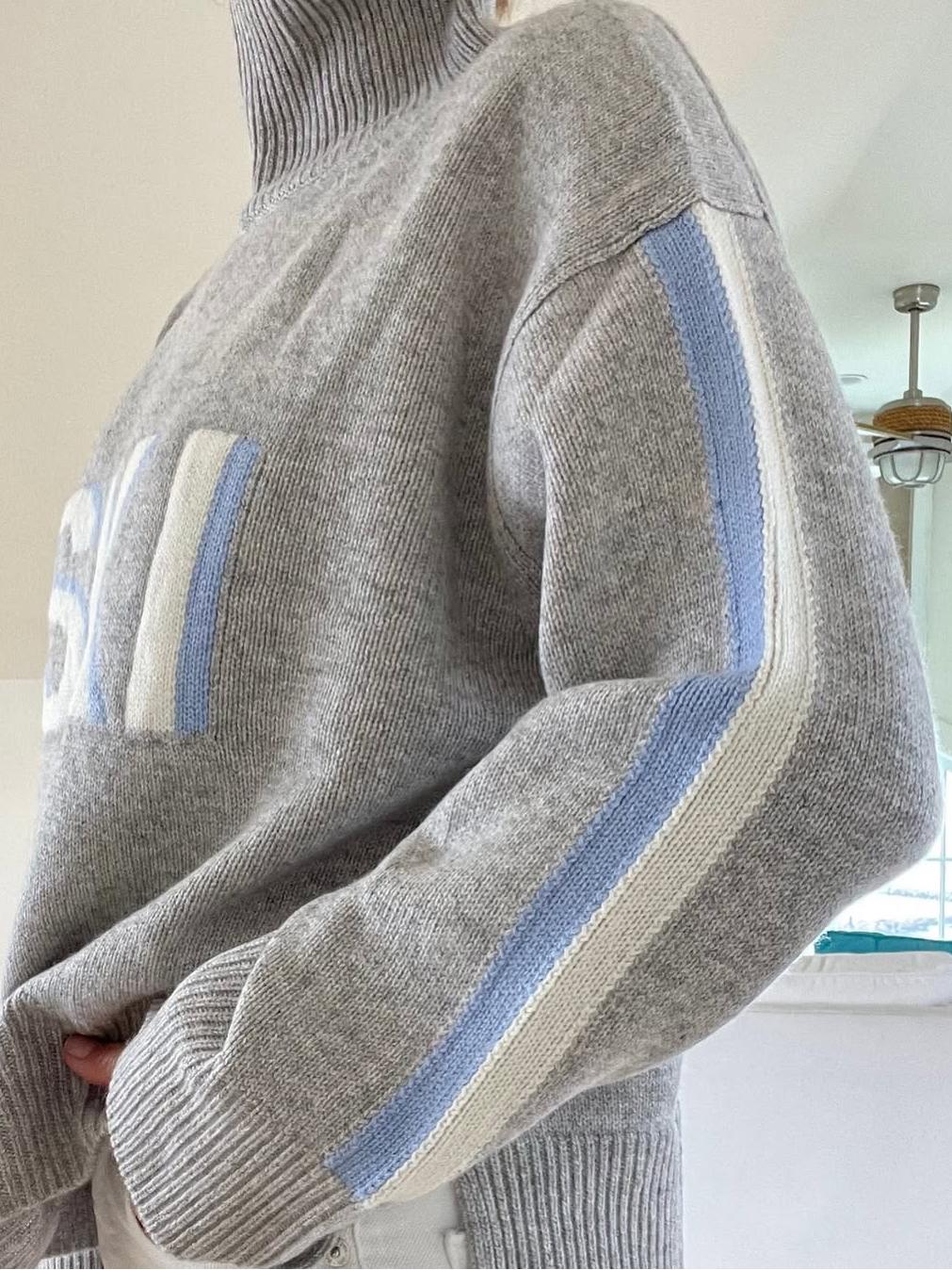 Limited Retro Turtleneck Ski Sweater
