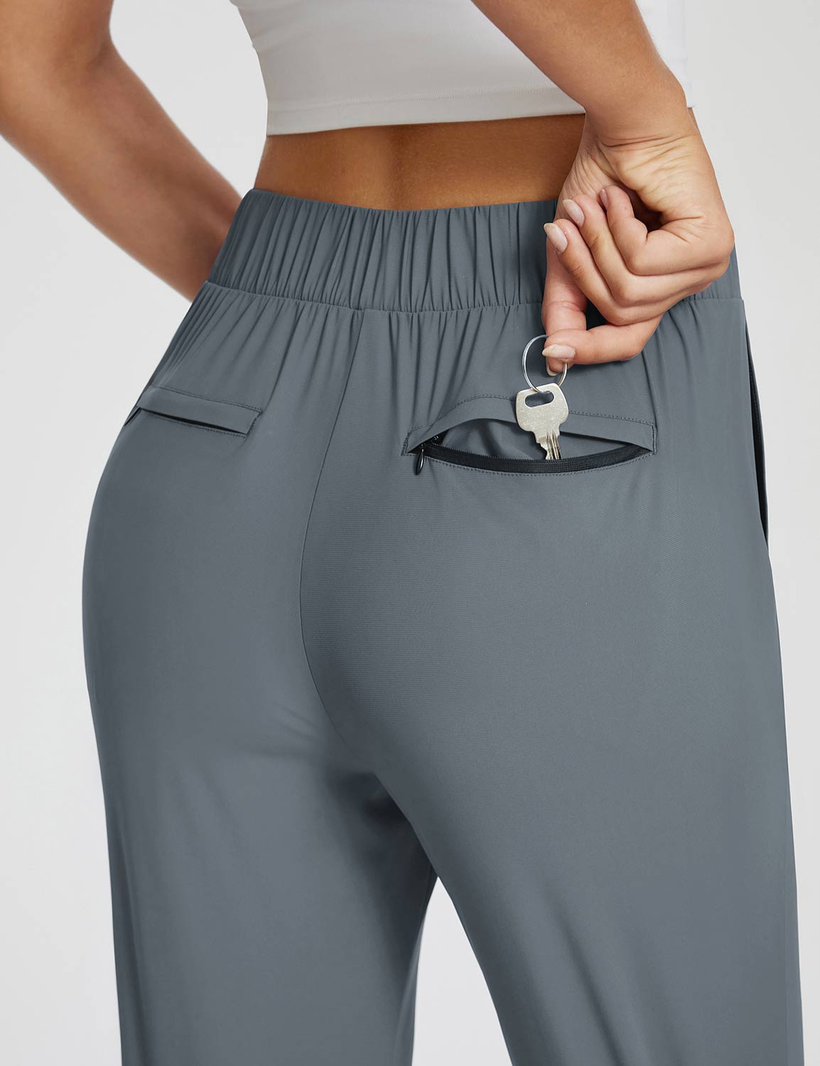 The High-Rise Performance Ankle Pant