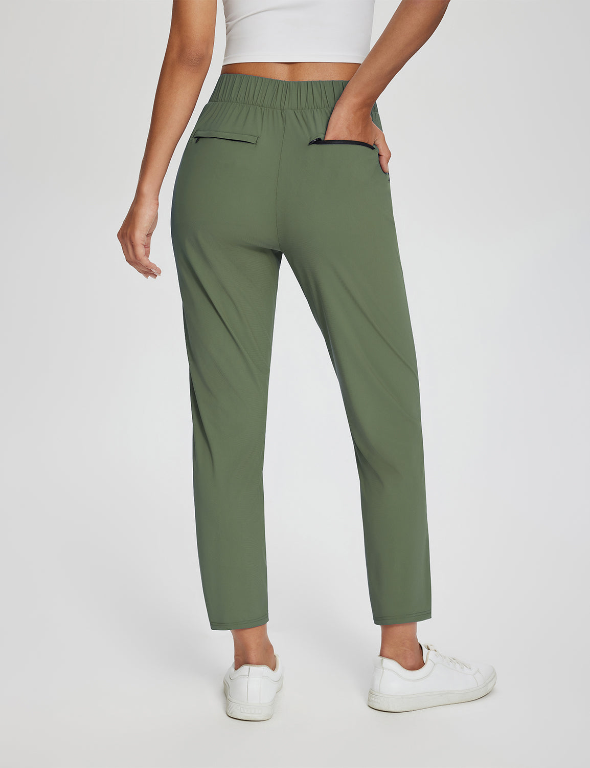 The High-Rise Performance Ankle Pant