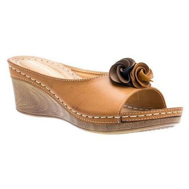 Comfortable leather orthopedic sandals