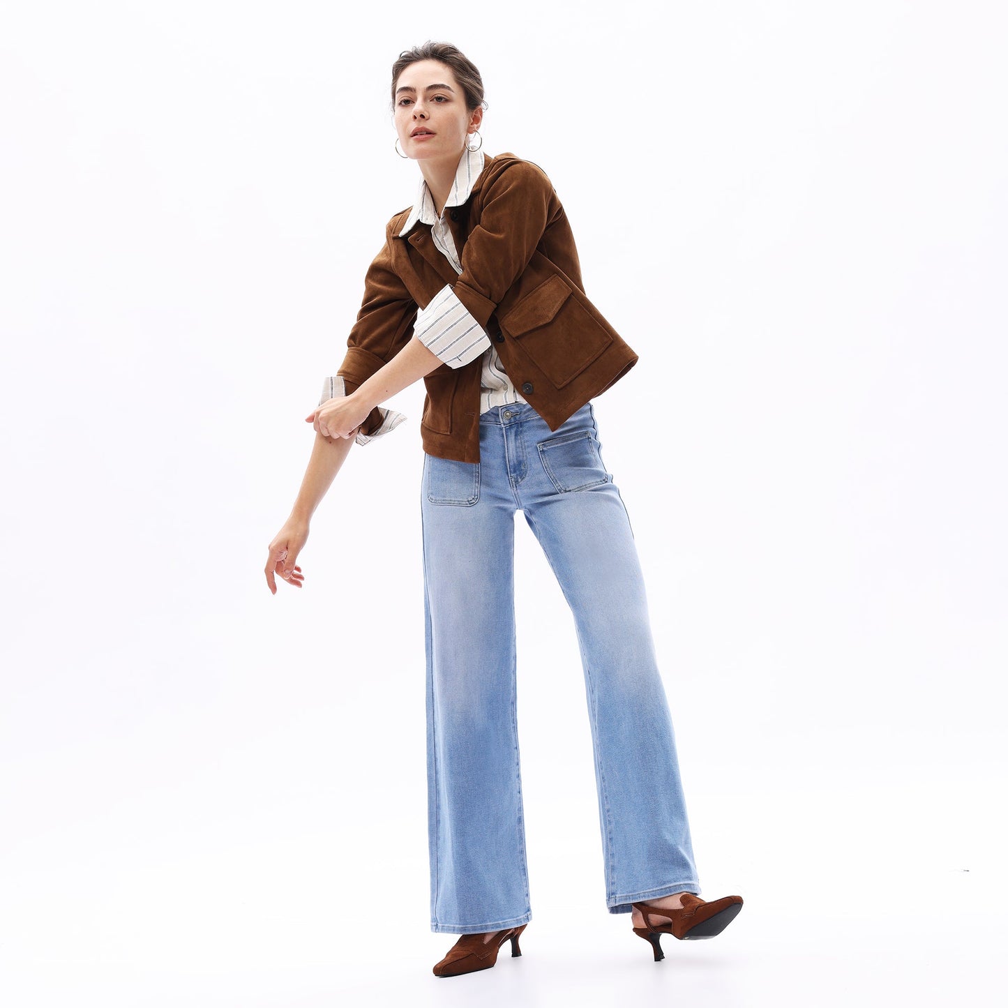 Mid-Waist Front Pocket Wide-Leg Jeans