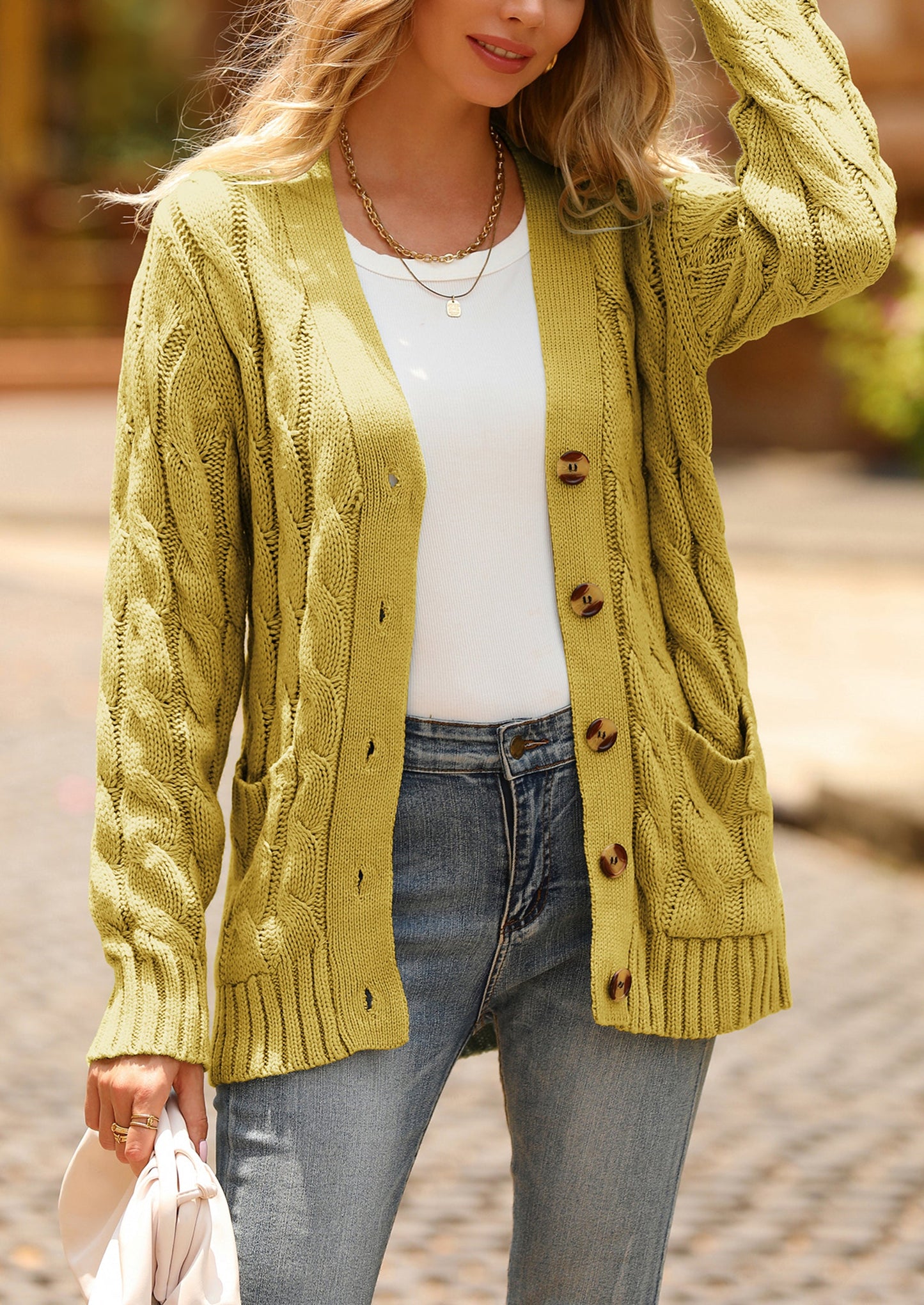 Classic Chunky Cable Knit Cardigan