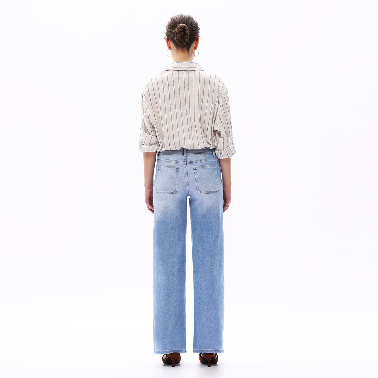 Mid-Waist Front Pocket Wide-Leg Jeans