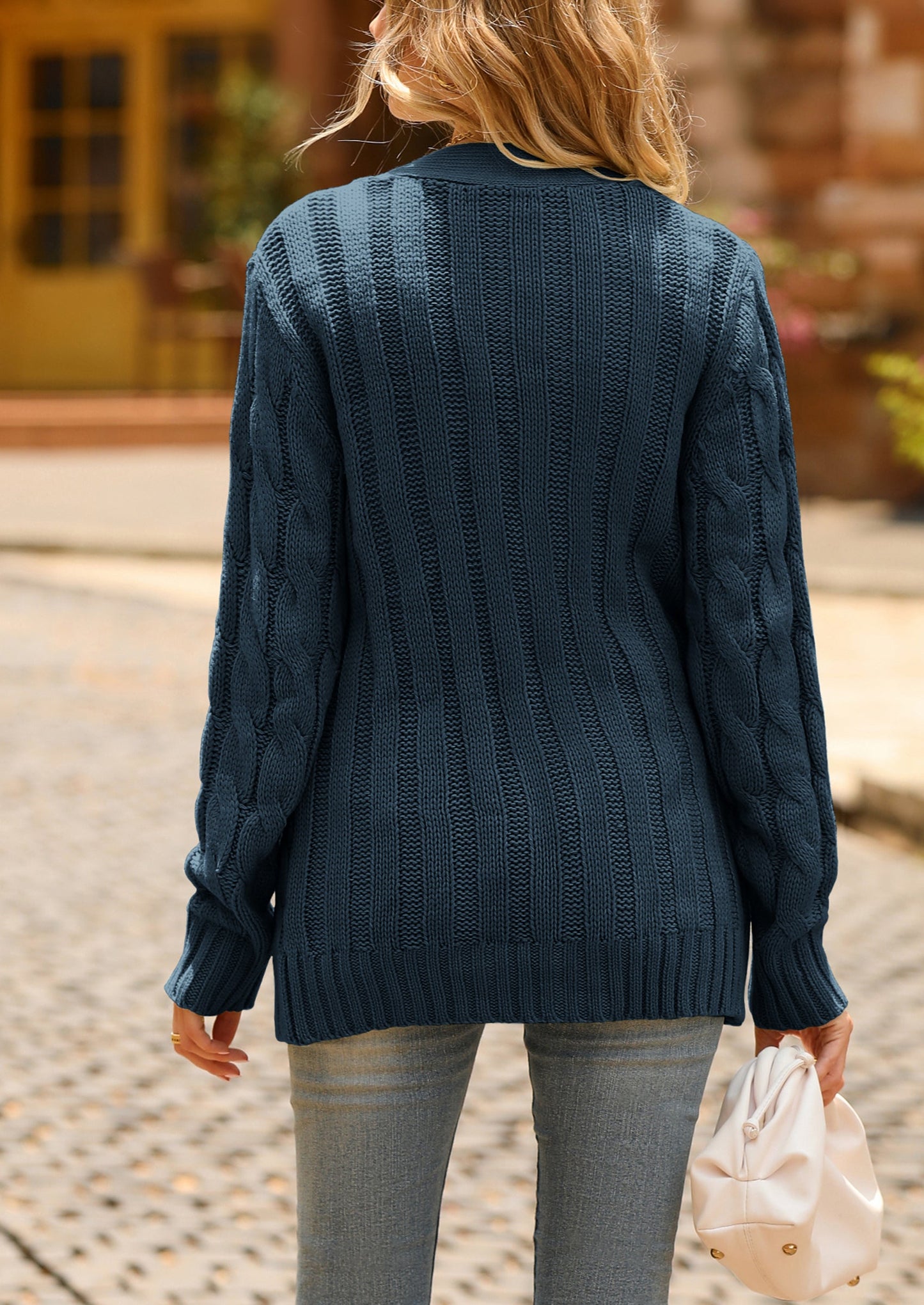 Classic Chunky Cable Knit Cardigan