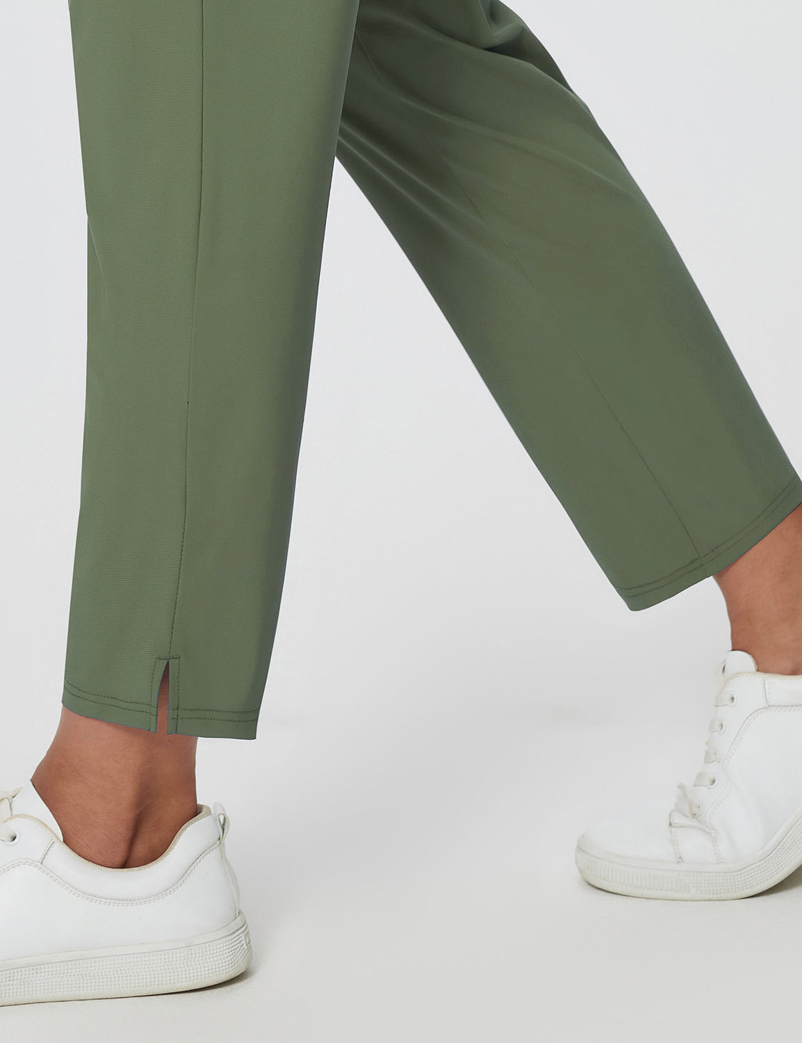 The High-Rise Performance Ankle Pant